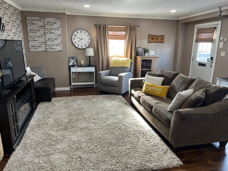 Bash Mainstay first floor flat